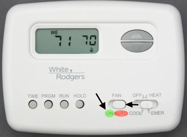 Diagram showing the "on" and "auto" fan settings on a thermostat.